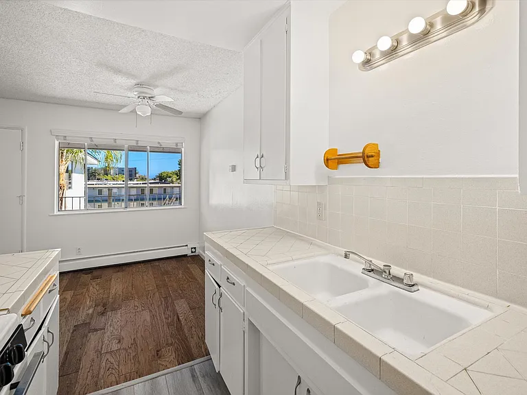 833 Embarcadero Del Mar — Photo 15