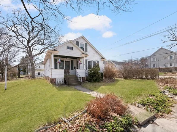 78 Ash St, North Attleboro, MA 02760