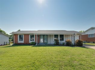 2738 Westminster Dr, Florissant, MO