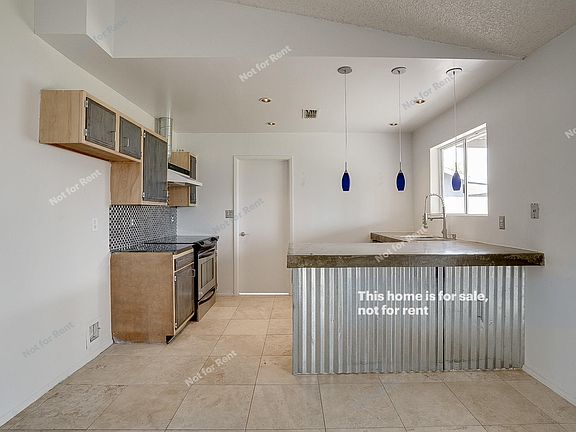 2nd image of 18243 N 1st Ave