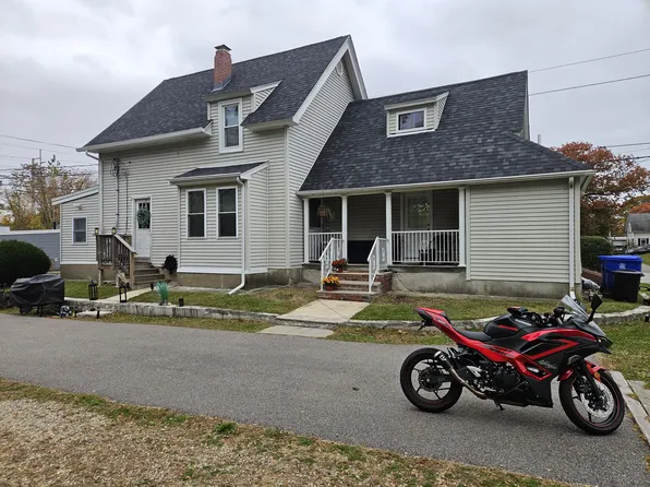 19 Dana St #1, Taunton, MA 02780