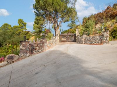 6820 Parsons Trl, Tujunga, CA, 91042