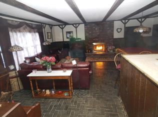 300 Horseneck Rd, Fairfield, NJ 07004