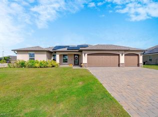 625 SW 26th St, Cape Coral, FL 33914