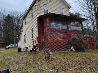 127 Congress Hill Rd, Franklin, PA 16323