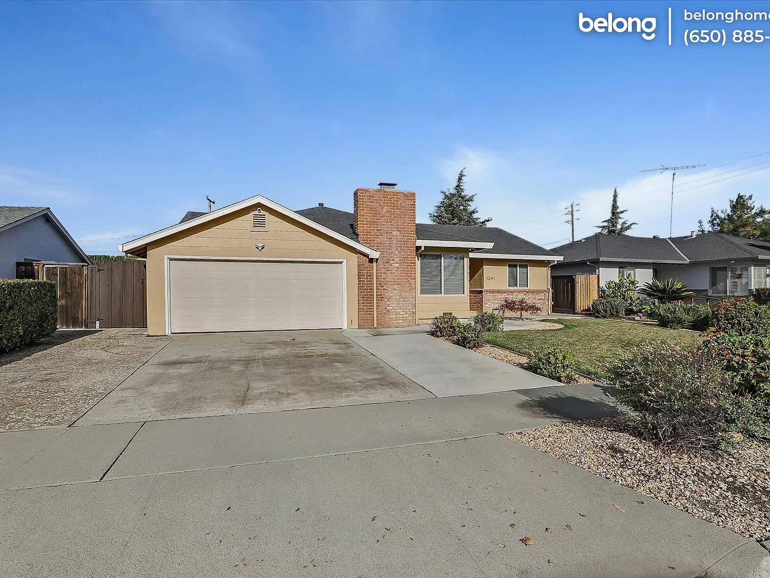 4 bed, 3.0 bath, 1736 sqft, $5,300 — Photo 2