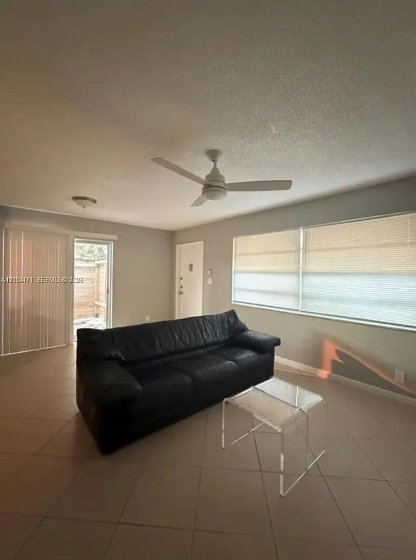 Olive Glen Villas 2 Condo — Photo 4