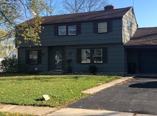 490 Carilla Ln, Columbus, OH 43228