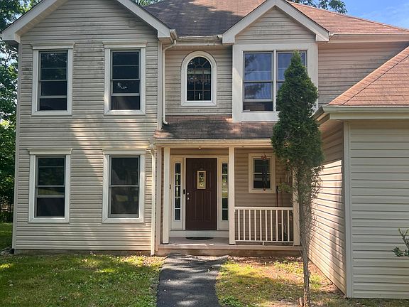 3rd image of 1288 Overlook Ct
