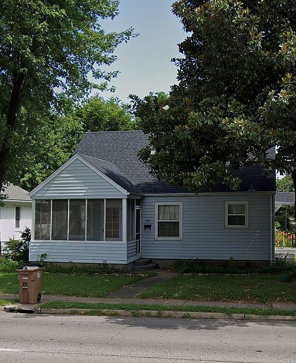 1st image of 1112 William St
