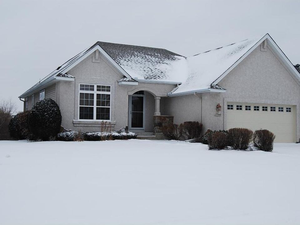 1st image of 17540 46th Ave N