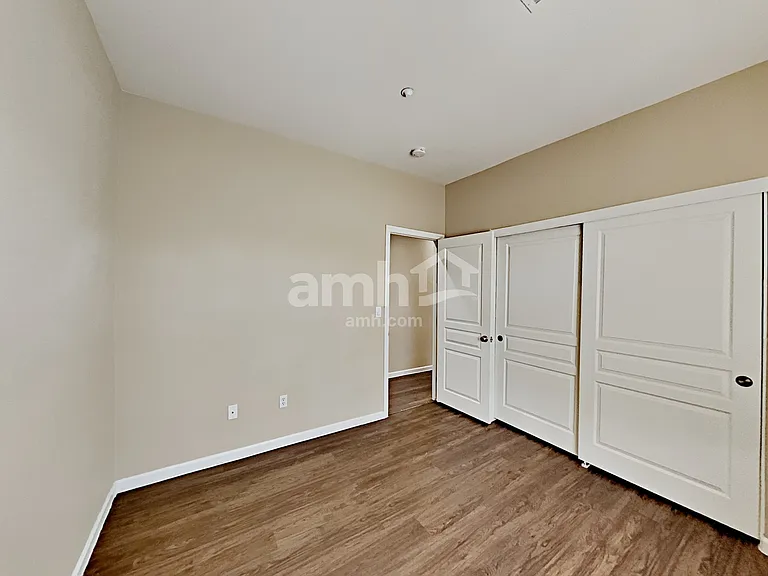 10486 Tuscany Rose Ct — Photo 17