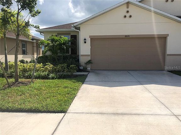 2nd image of 8841 Tuscany Isles Dr