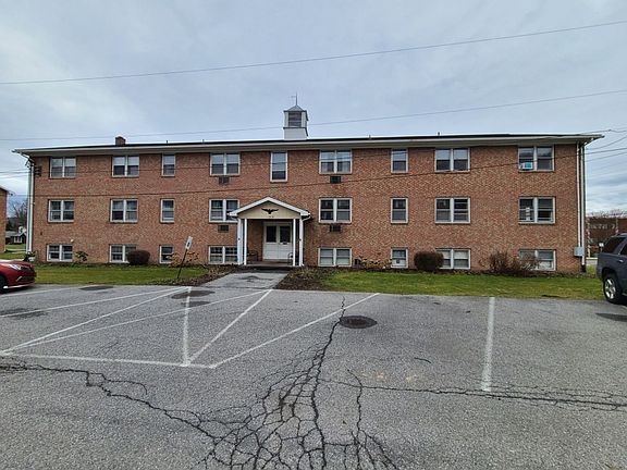 2nd image of 1301 Grampian Blvd #1A