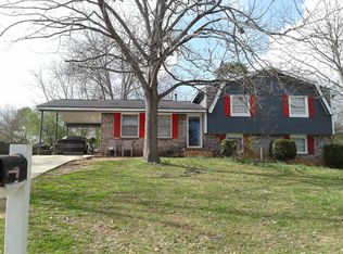 5779 Springfield Pl, Ellenwood, GA 30294