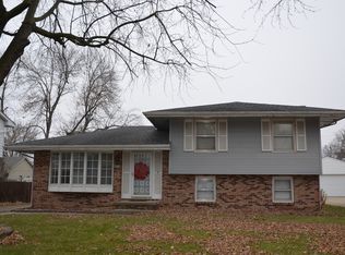 4018 E 24th St, Des Moines, IA 50317