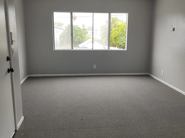 1351 W 228th St #14 — Photo 6