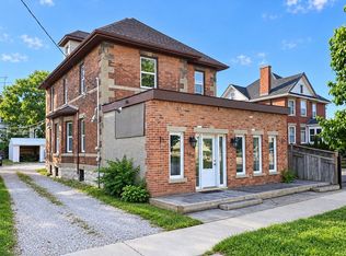 169 Christina St S, Sarnia, ON N7T 2M9