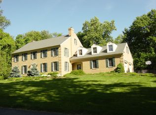 3 Cross Creek Ct, Phoenix, MD 21131