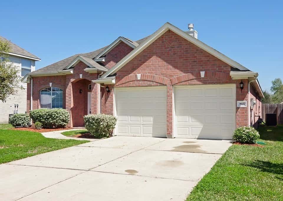 1st image of 3927 E Teal Estates Cir