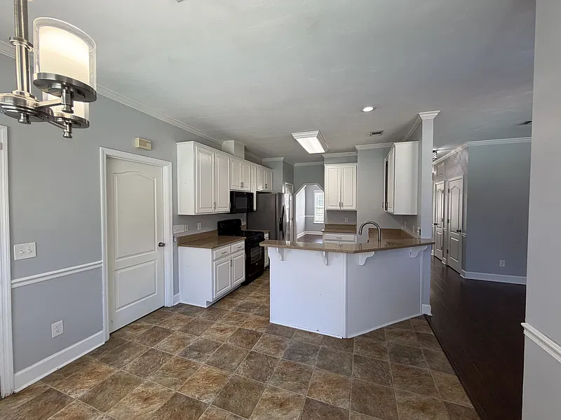 1829 Wagon Wheel Cir W