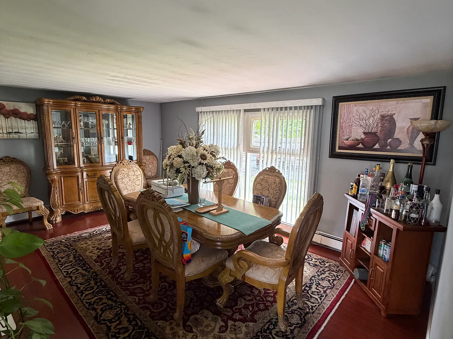3 bed, 1.5 bath, 1386 sqft, $3,600 — Photo 4