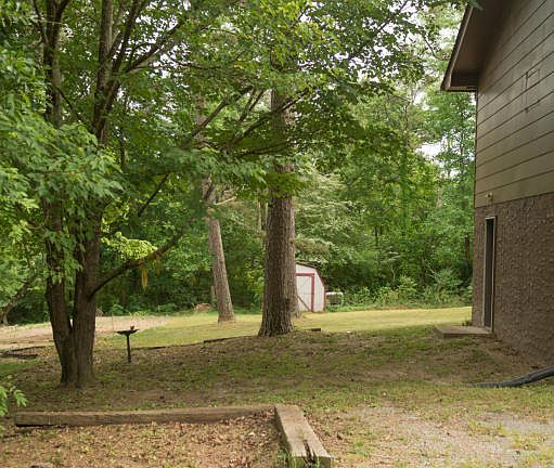 3rd image of 154 Laurelwood Cir