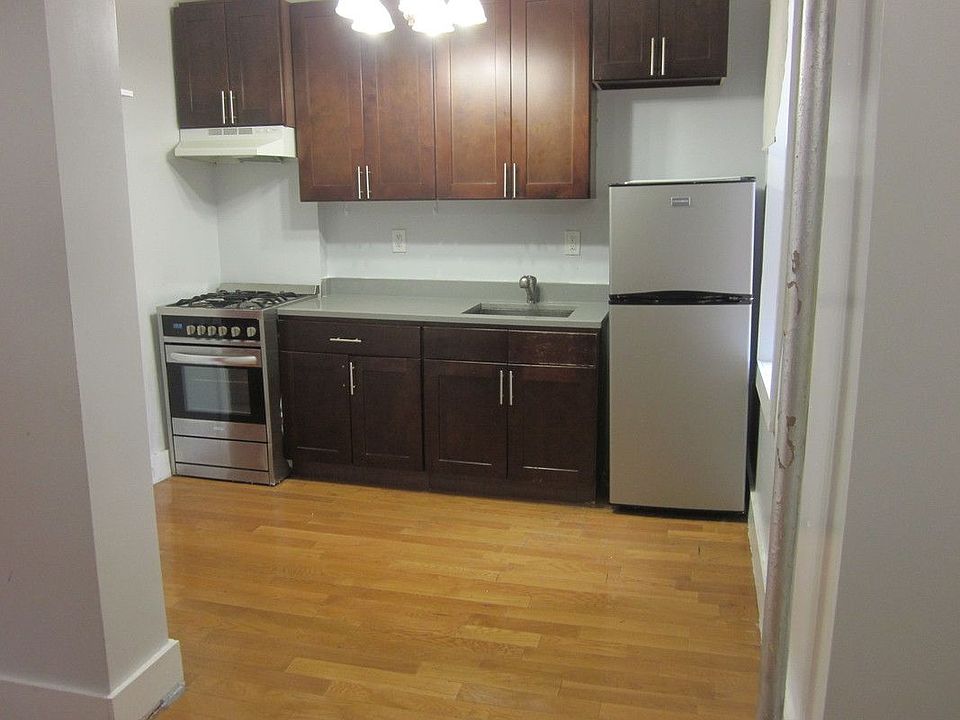 1st image of 39-25 24th St #5V