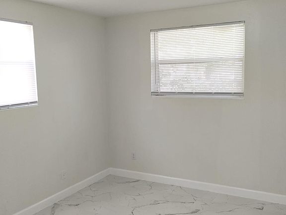 5th image of 7140 Conant Ave #1