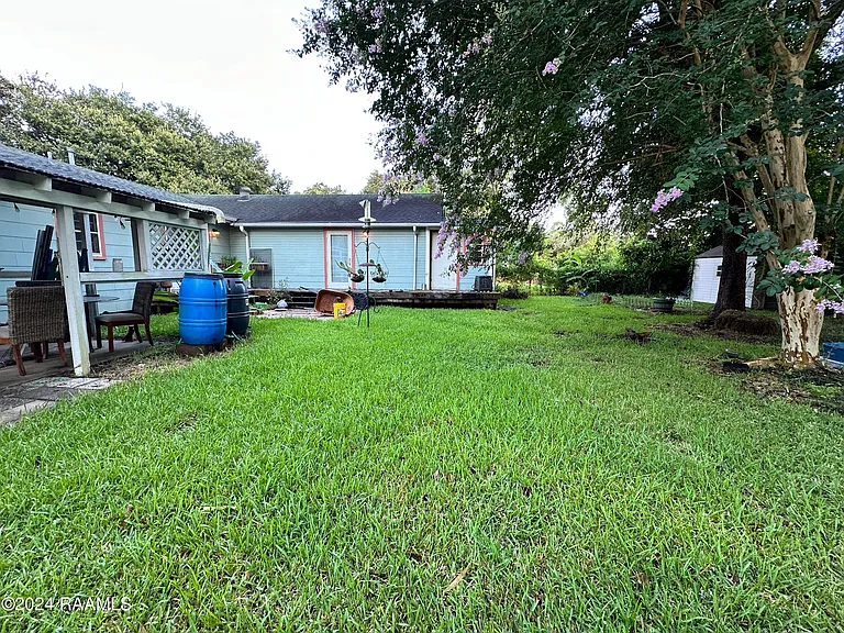 115 Fallbrook Ave — Photo 16