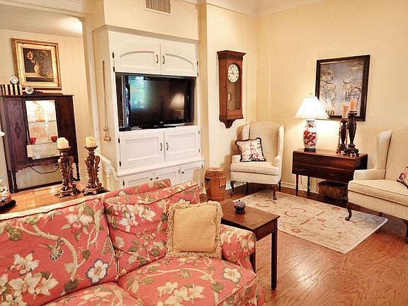 5th image of 509 Westover Dr