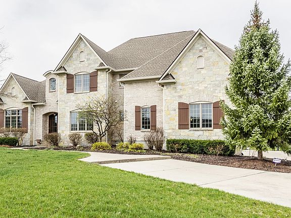3rd image of 10534 Iron Horse Ln