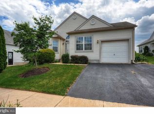 57 Gleneagles Rd, Royersford, PA 19468