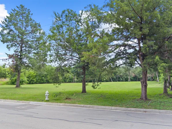 LOT 3R W Lowden St, Fort Worth, TX 76110