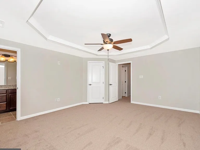 113 Montreal Way — Photo 11