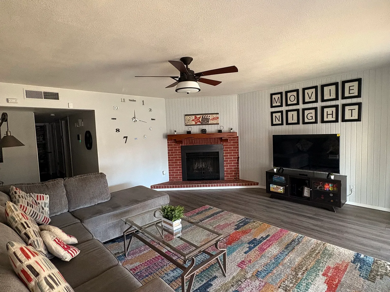 3 bed, 1500 sqft, $3,000 — Photo 2