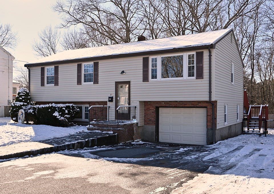 50 Grove Cir, Braintree, MA 02184 Zillow