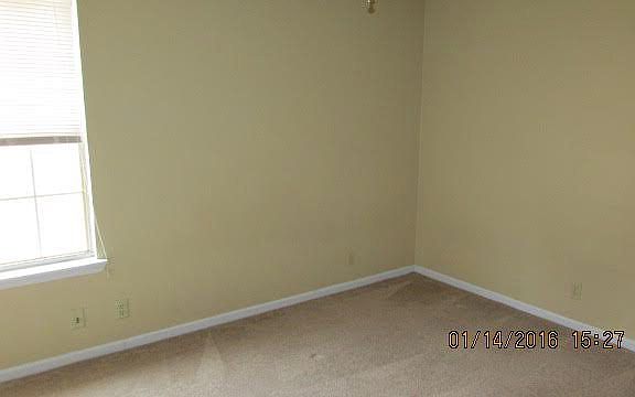 4th image of 173 Scott Spencer St NE