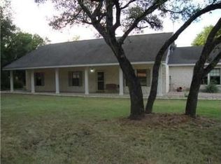 533 County Road 207, Liberty Hill, TX 78642