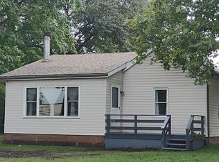 5255 Chain Of Rocks Rd, Edwardsville, IL 62025