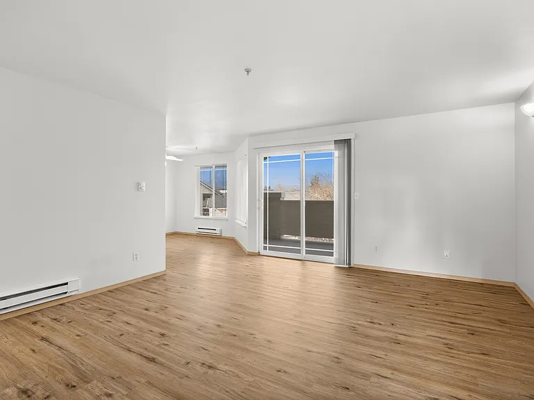 2 Bed 2 Bath Deluxe - 1008 Sq Ft 2 Bed 2 Bath Deluxe - 1008 Sq Ft