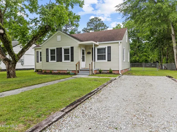 21 E Bayshore Boulevard, Jacksonville, NC 28540