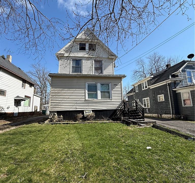 1st image of 2921 McKoon Ave