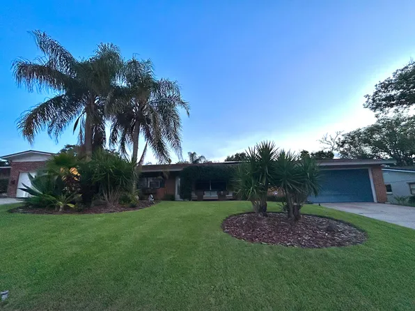 1332 Cadillac Dr, Daytona Beach, FL 32117