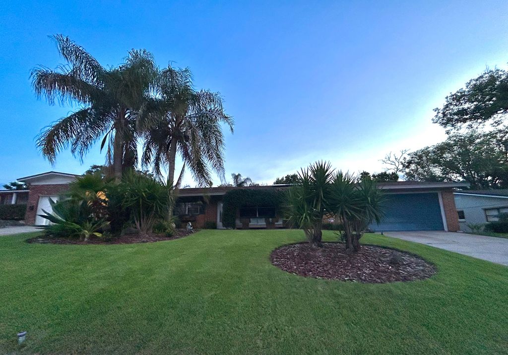 1332 Cadillac Dr - Property Image