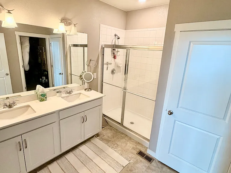 1820 Hydrangea Dr — Photo 13