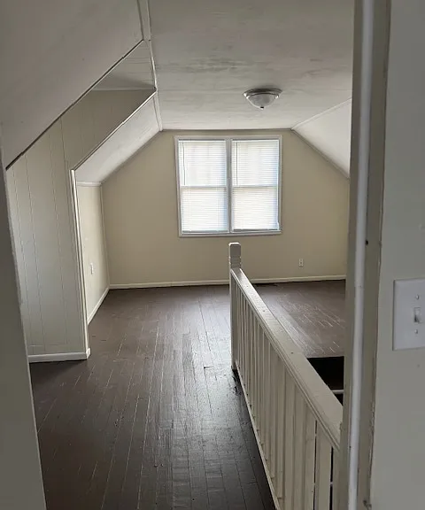 224 Elmwood Dr — Photo 14