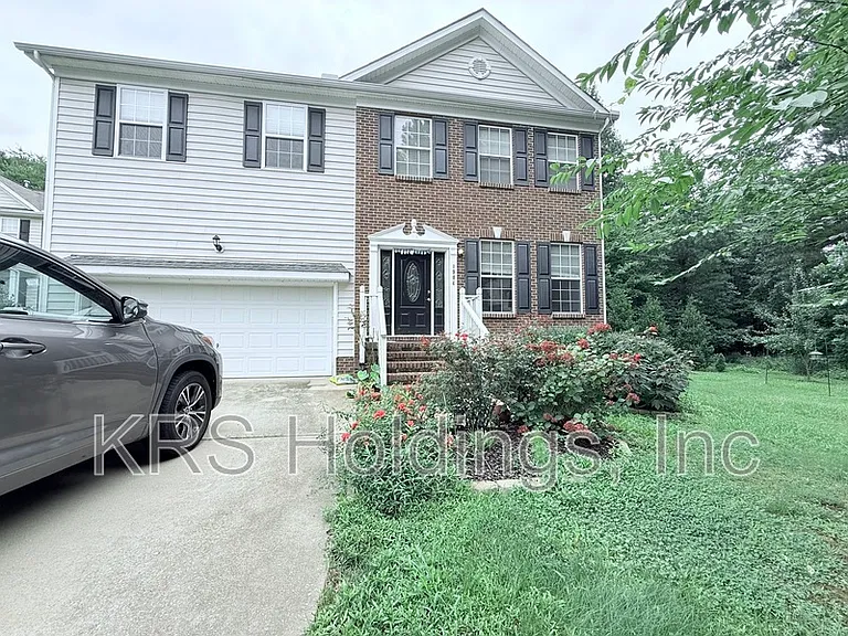 1904 Beckwood Ct — Photo 1