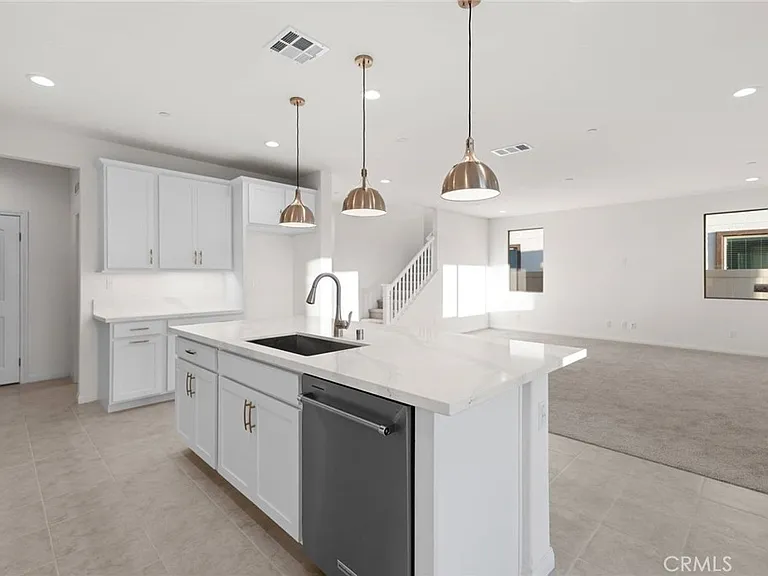 17727 Santa Lucia Ct — Photo 5