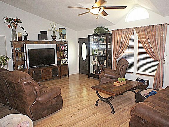 4th image of 5826 Bitter Orange Ave